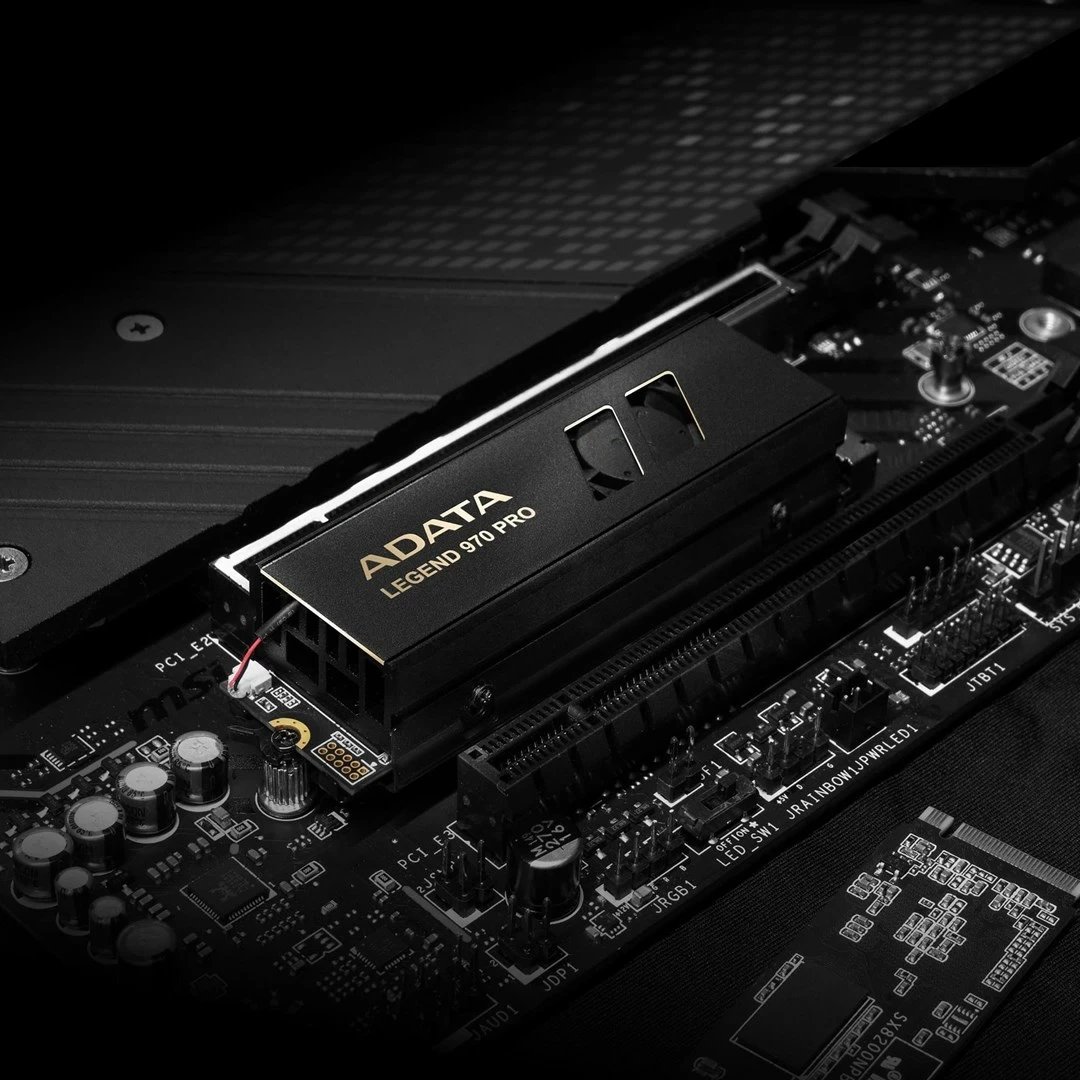 SSD ADATA LEGEND 970 PRO, 4 TB, M.2, me disipator, e zezë