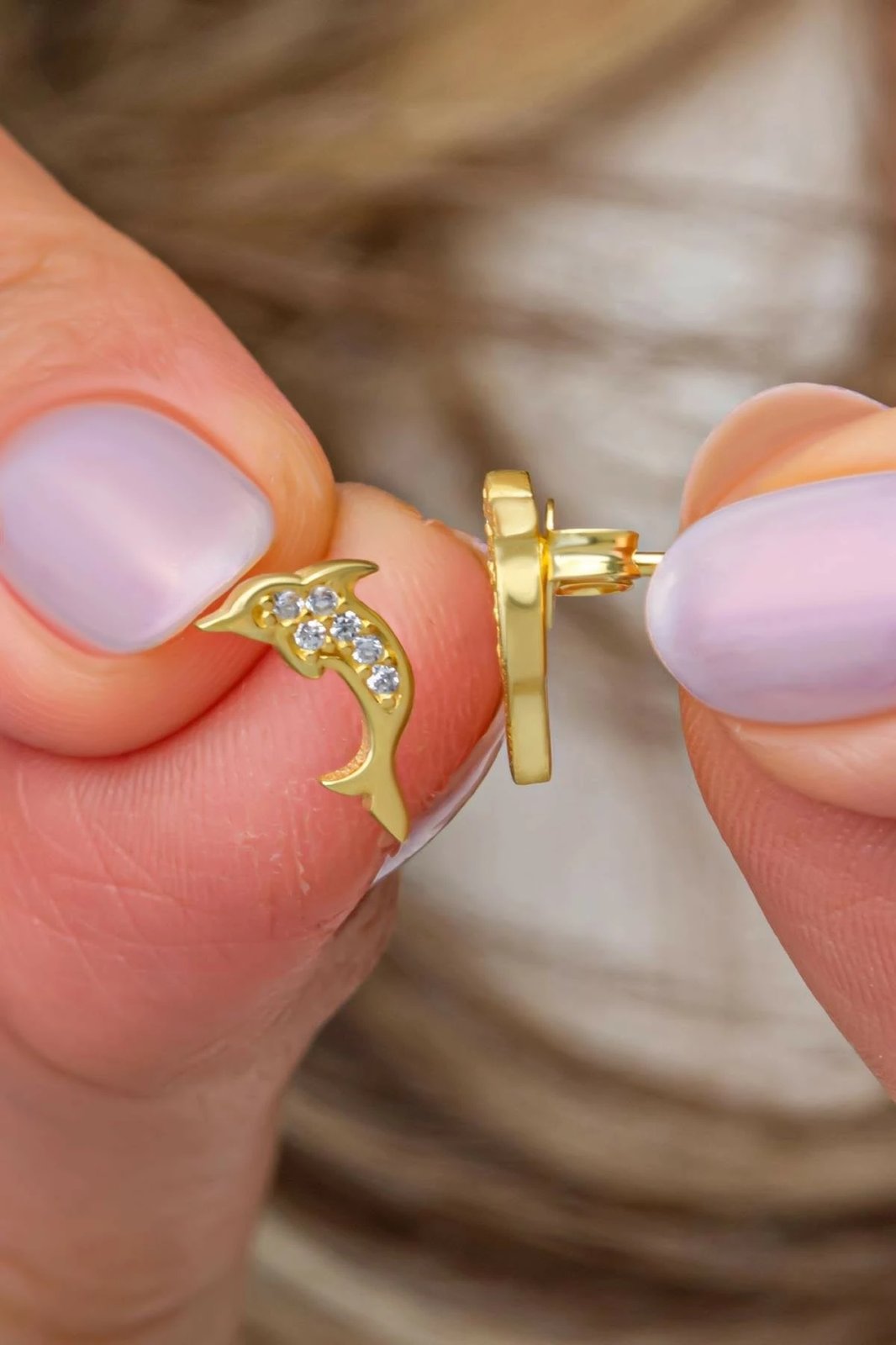 Vathë të artë në formë delfini, Jumeon, NRZ999630