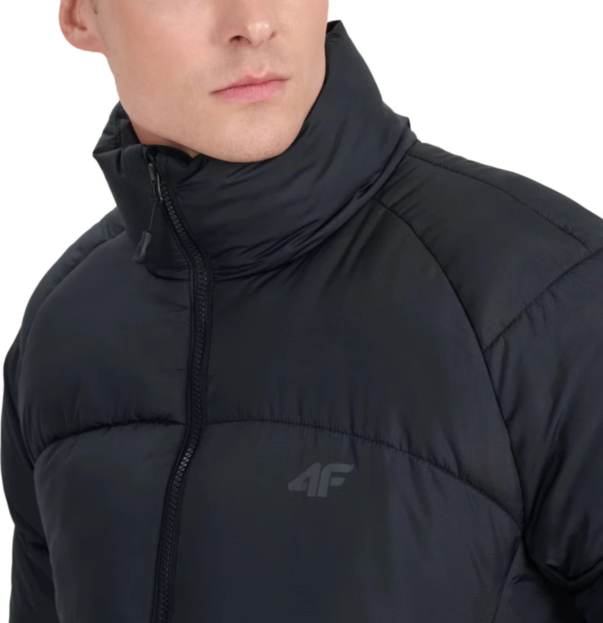 Jakne dimri për meshkuj 4F, e zezë