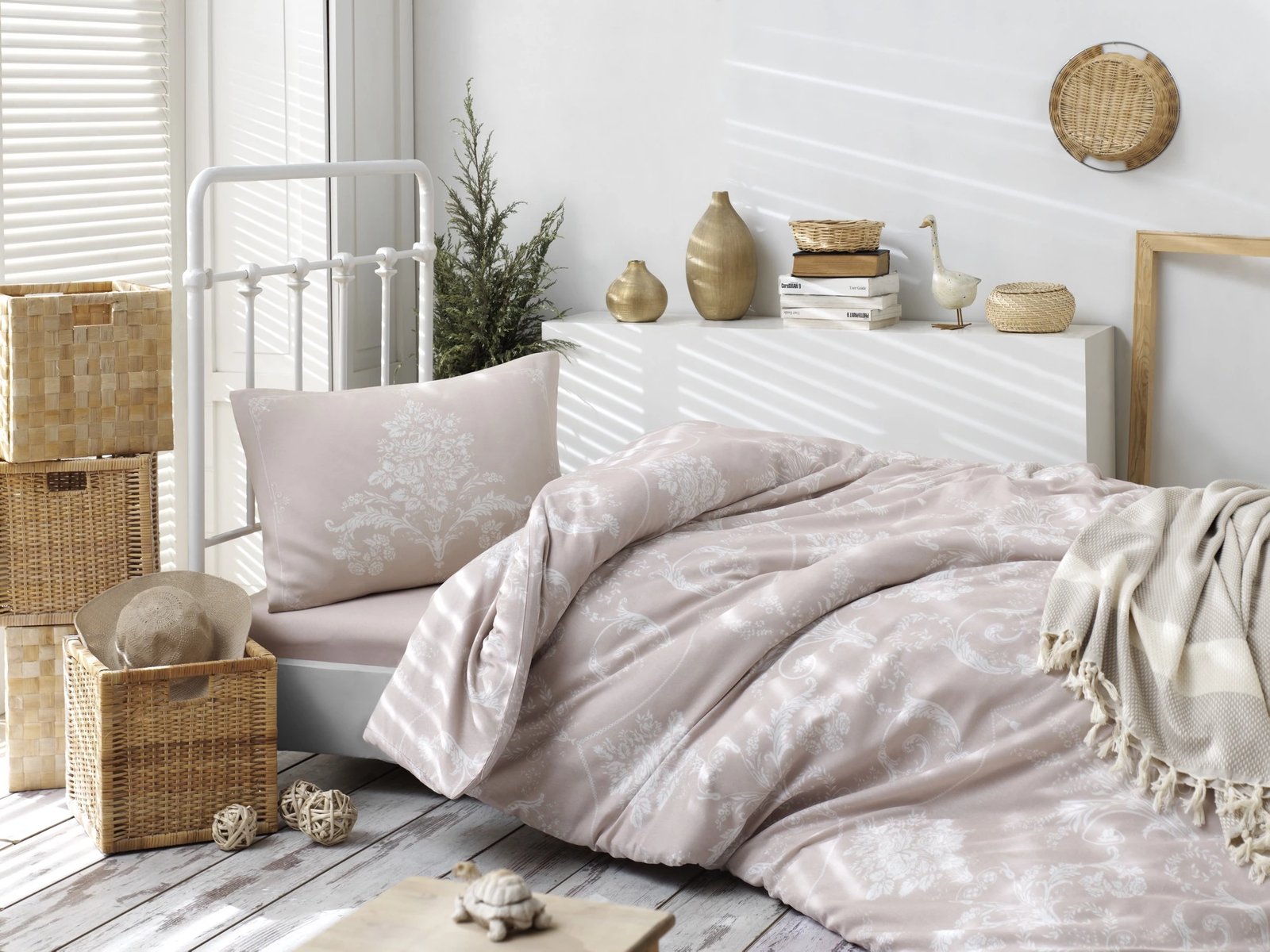 Set mbulesë jorgan për një person XXL, L'essentiel, ngjyrë mink dhe e bardhë, Kraliçe Set mbulesë jorgan për një person XXL, L'essentiel, ngjyrë mink dhe e bardhë, Kraliçe