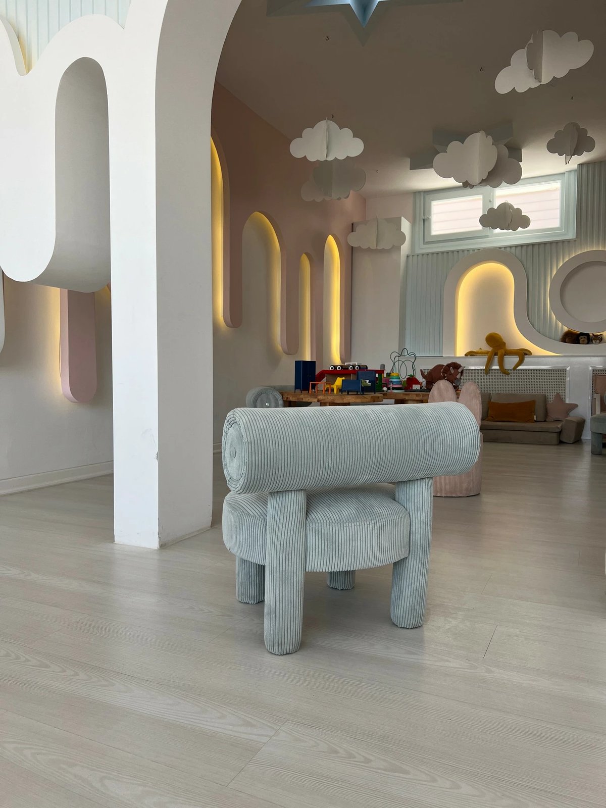 Karrige lounge Dino, ngjyrë kaltër