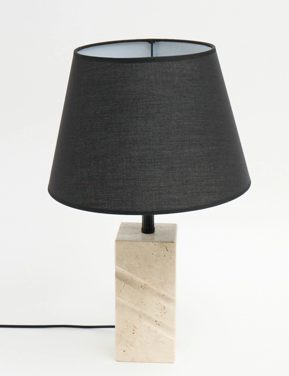 Llambë tavoline Opviq, Valen, e zezë