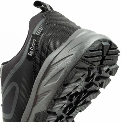 Atlete trekking për meshkuj Lee Cooper, të zeza