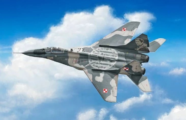 Model plastik aeroplani Italeri Mig-29 Fulcrum 1:72, për koleksionistë