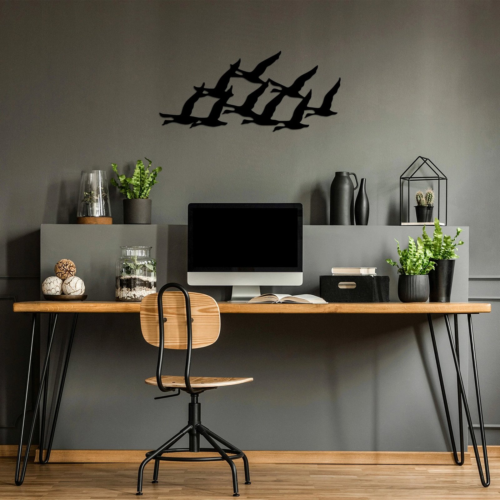 Aksesor dekorativ muri prej metali, zogj migrantë, ngjyrë e zezë, 29x70cm