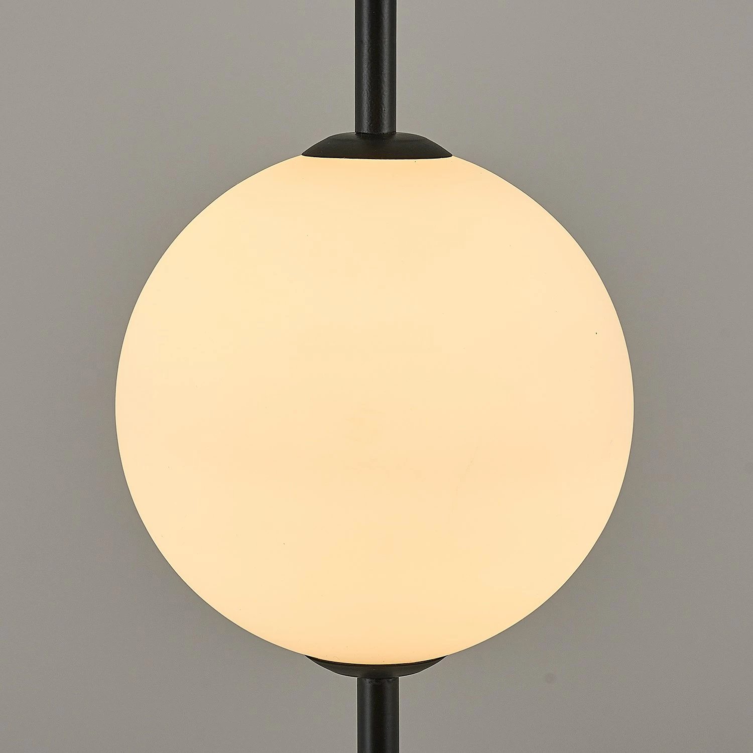 Llambë tavani Opviq, Krakow - C1185, xham opal, e zezë dhe e bardhë