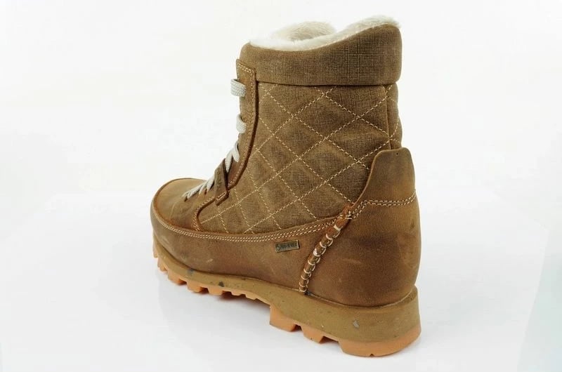 Atlete trekking për femra Aku, të zeza