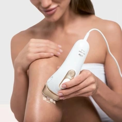 IPL depilator Braun Silk-expert Pro 5 PL5152, 10 nivele intensiteti, SensoAdapt, SkinPro 2.0, bardhë-ari IPL depilator Braun Silk-expert Pro 5 PL5152, 10 nivele intensiteti, SensoAdapt, SkinPro 2.0, bardhë-ari