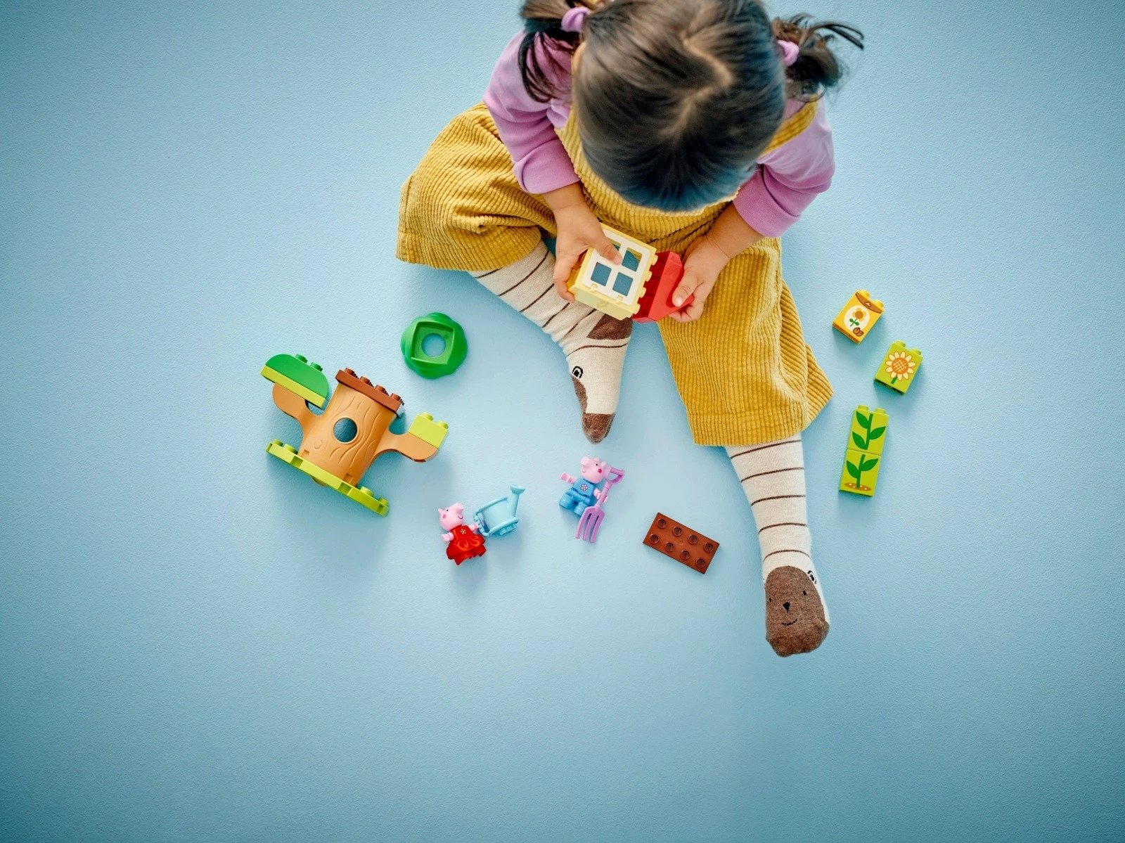 Set ndërtimi LEGO DUPLO Peppa Pig 10431, Kopshti dhe Shtëpiza në pemë, 20 pjesë