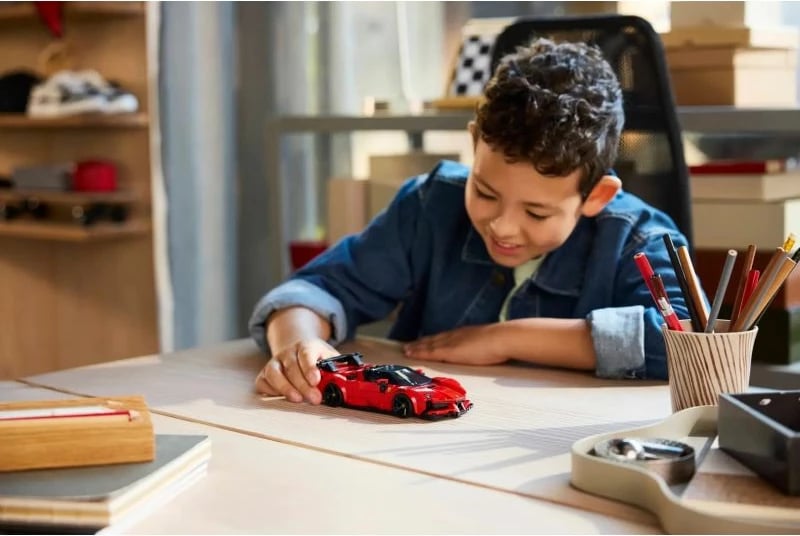 Set lodrash Lego Speed Champions Ferrari SF90 XX