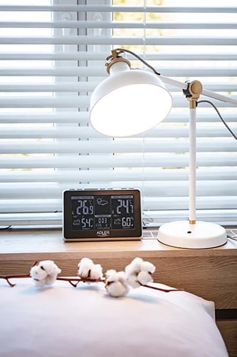 Stacion moti, Adler, AD 1175, ekran LCD i bardhë, matje temperaturë/lagështi brenda & jashtë, parashikim moti, alarme x2, sinjalizim temperature x2, sondë e jashtme 433.99 MHz, zi/argjendtë