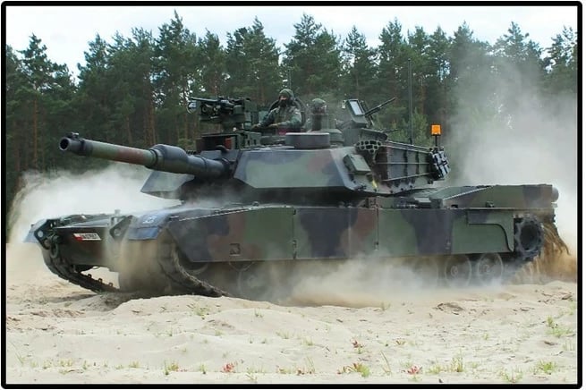 Set blloqe ndërtimi, Cobi, M1A2 SEPv3 Abrams COBI-2633, 1065 copë, shkallë 1:35, 1 figurë, 10+, kamuflazh