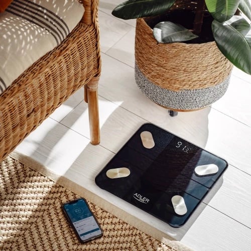 Peshore smart trupi, Adler AD 8186, Bluetooth 4.2, kapacitet 180 kg, ekran LED, Tuya, platformë xham 6 mm 28x28 cm, e zezë