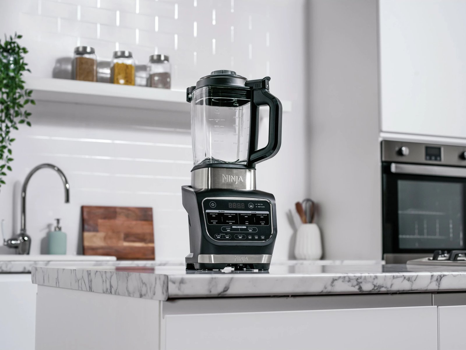Blender Ninja HB150, 1.7 L, Butona, Ngjyrë e zezë
