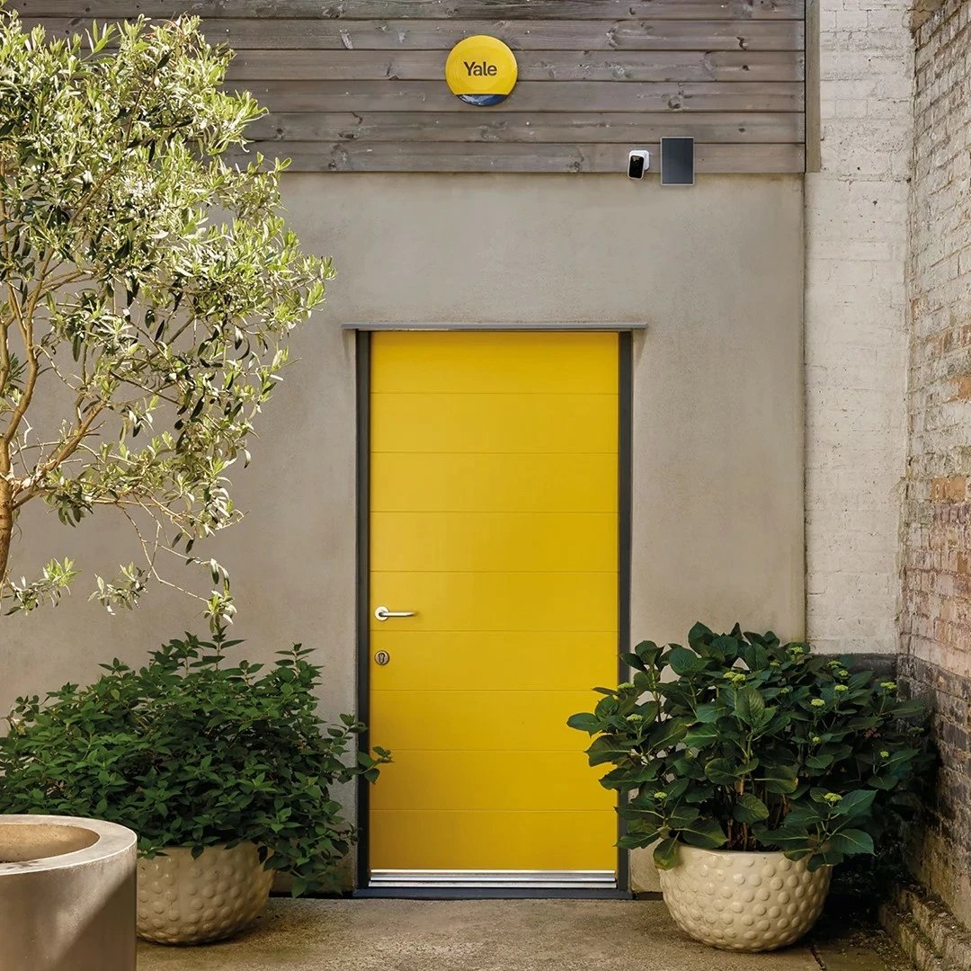 Panel diellor YALE HOME SV-SPC3W-1A-W për kamera të jashtme, i bardhë