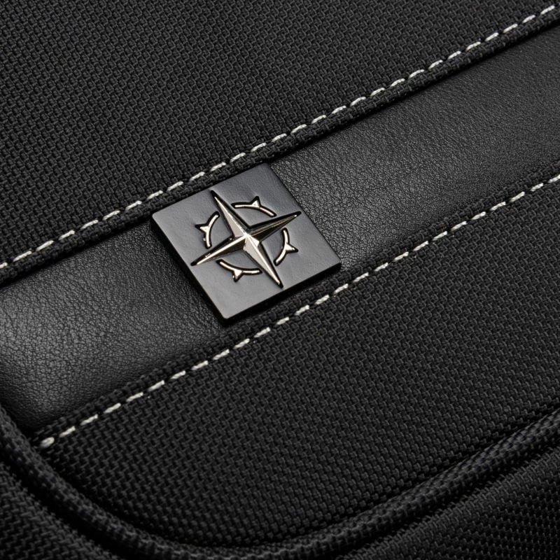 Çantë me rrota SwissBags për femra e meshkuj, e zezë Çantë me rrota SwissBags për femra e meshkuj, e zezë