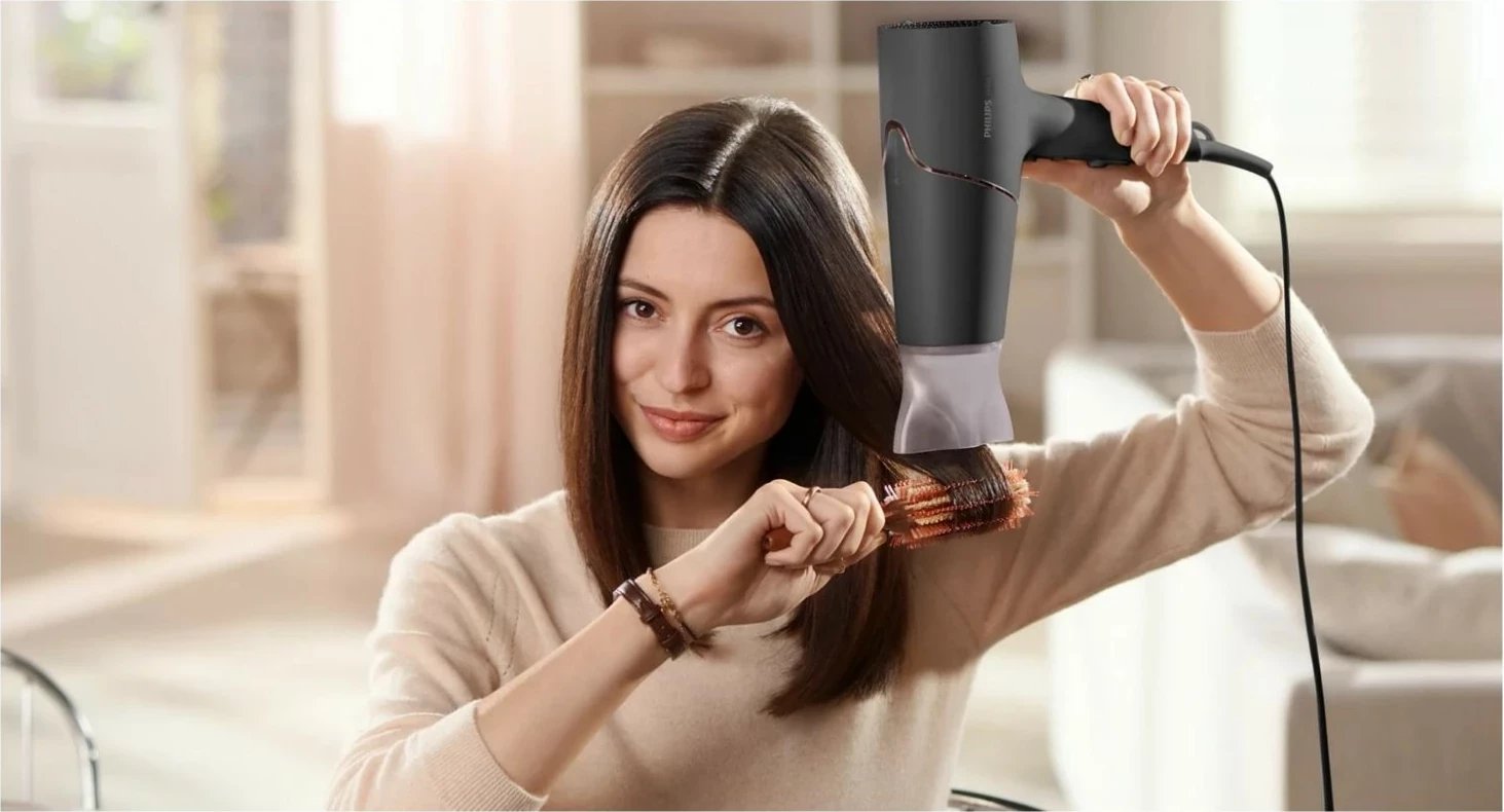 Tharëse flokësh Philips 5000 BHD538/30, e zezë