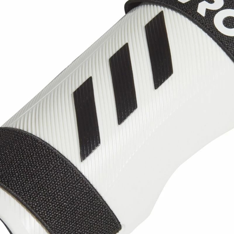 Mbrojtëse për shin të meshkujve adidas, të bardha e zi