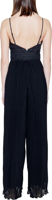 Kominoshe për femra Guess Kominoshe për femra Guess