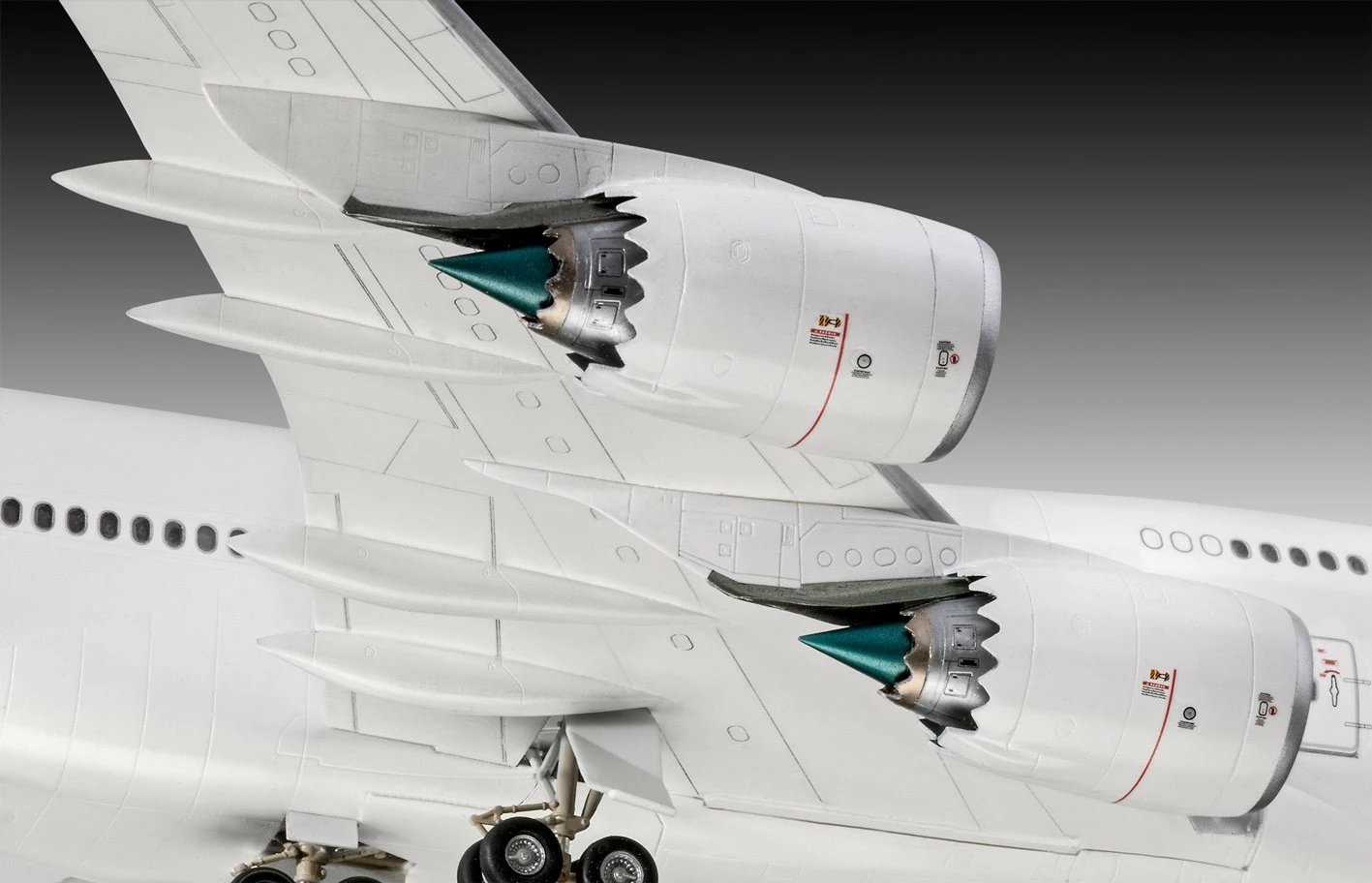 Model plastik avion Revell Boeing 747-8 Lufthansa, 1:144, 172 pjesë