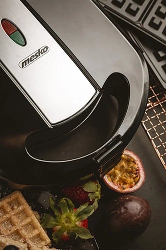 Aparat sandviçi/grilli/wafflesh 3‑në‑1, Mesko, MS 3045, 750–1000W, pllaka të këmbyeshme, zezë‑argjend