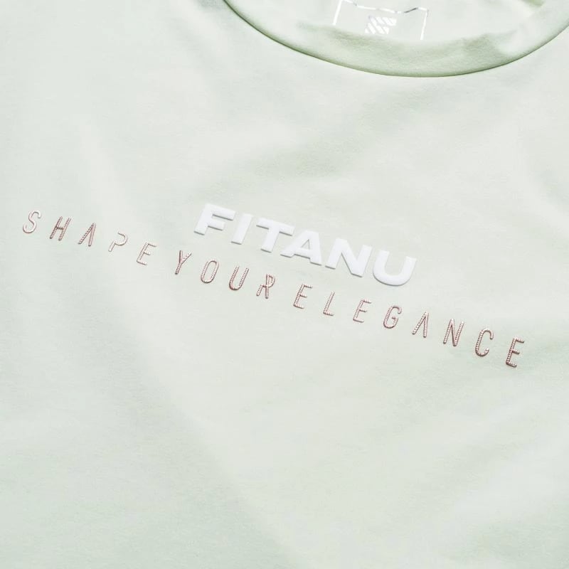 Maicë trajnimi për femra Fitanu, e gjelbër