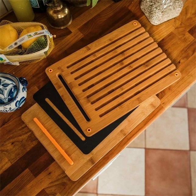 Set dërrasa prerëse kuzhine Fiskars 1057550, bambu dhe plastikë, 3 copë, natyrale/zezë