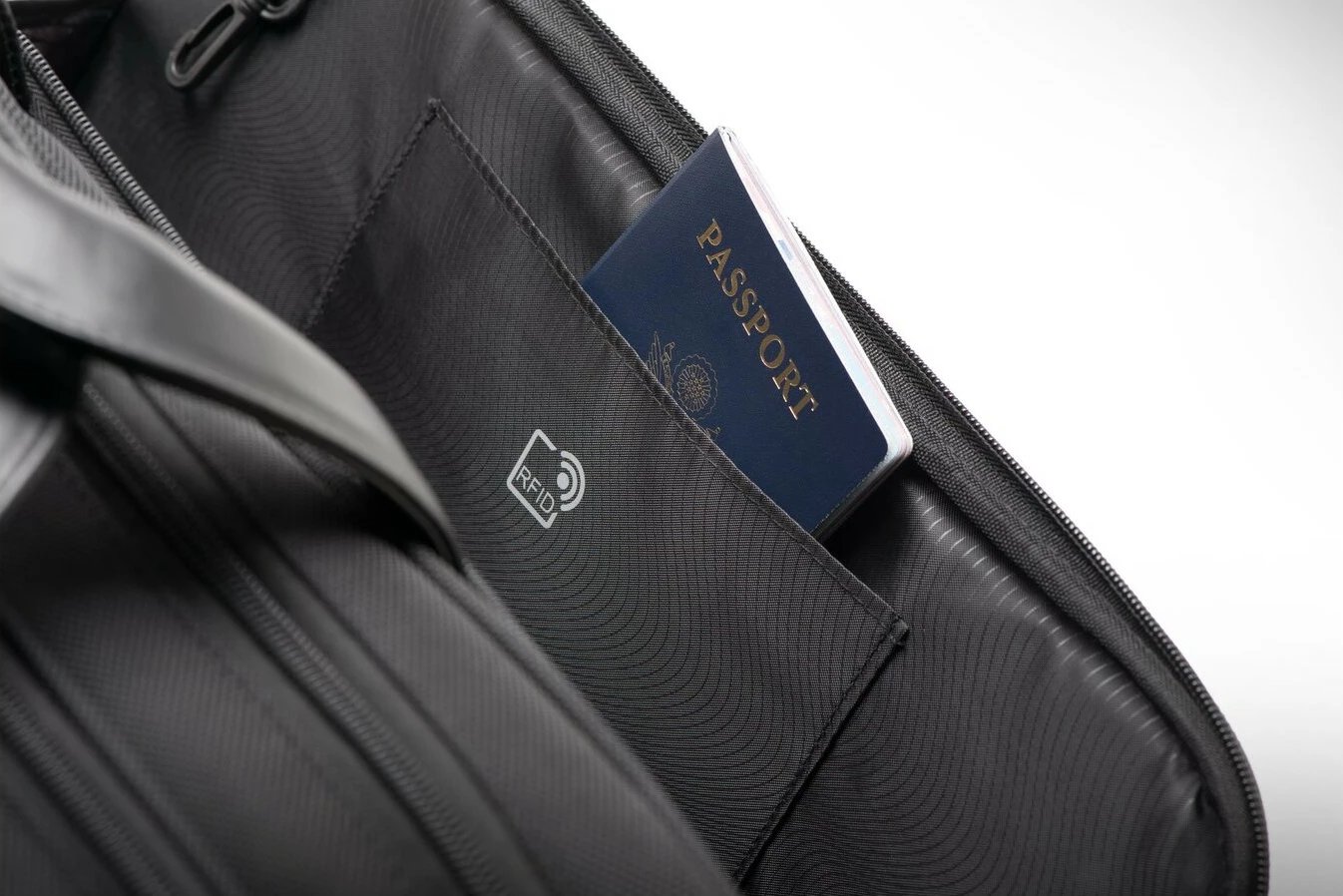 Çantë laptopi Kensington Contour 2.0, 15.6", e zezë Çantë laptopi Kensington Contour 2.0, 15.6", e zezë