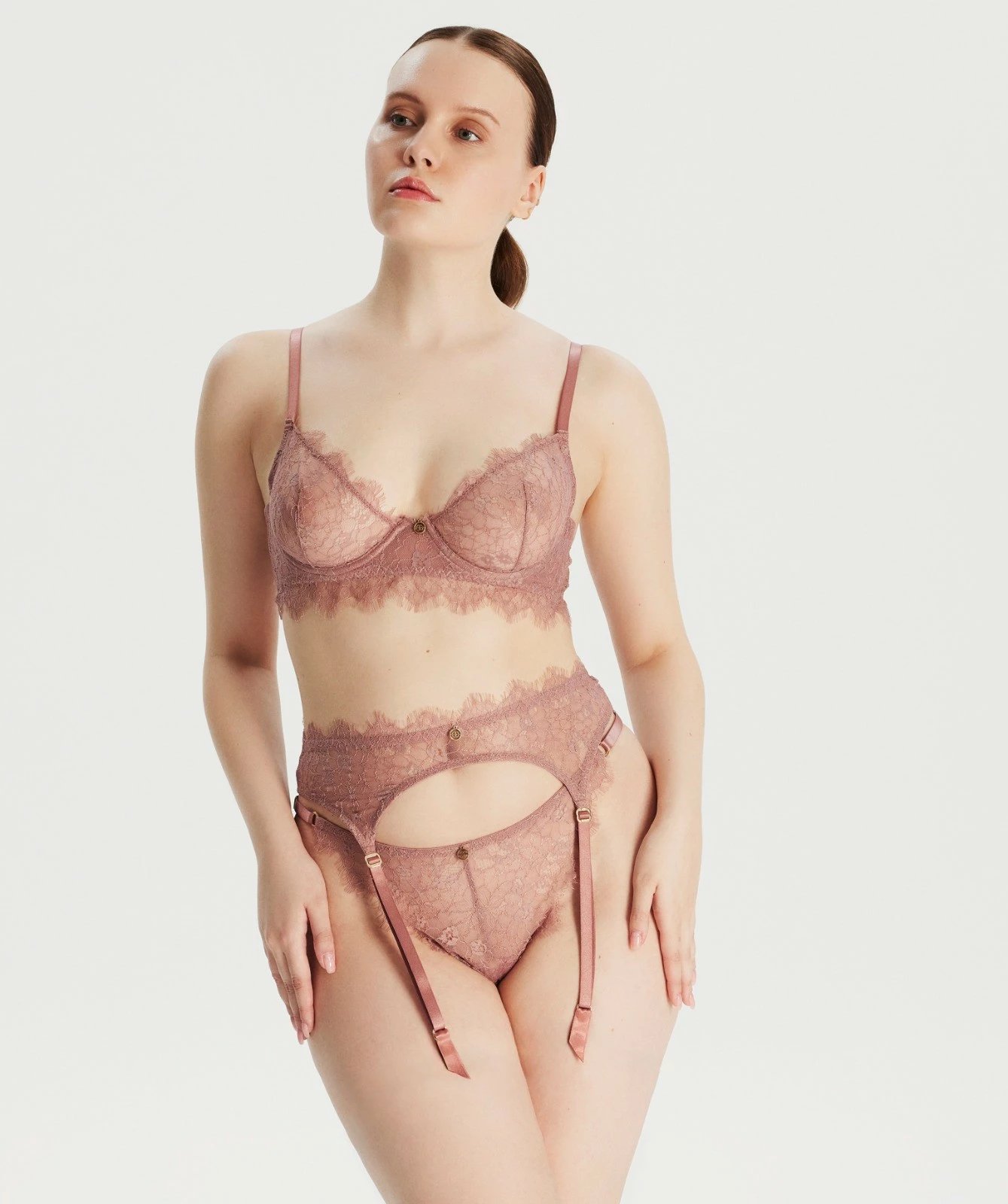 Garter Jumeon, dantellë eyelash, ngjyrë dusty rose, madhësia XL