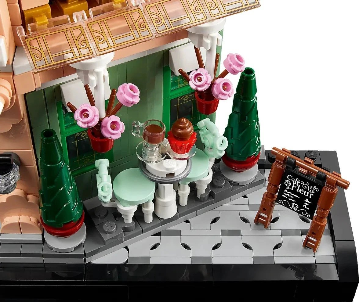 Set LEGO ICONS 10362 French Café