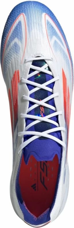 Atlete futbolli adidas për meshkuj, të bardha Atlete futbolli adidas për meshkuj, të bardha