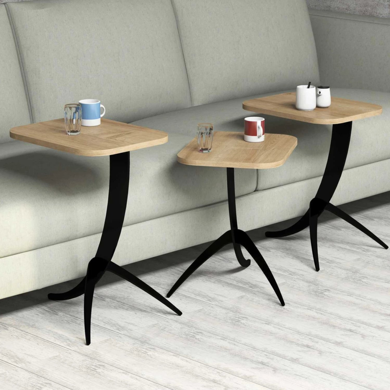 Tavolina anësore 3PC FH9508.01 melaminë ngjyrë lisi natyral-me këmbë metali të zeza 35x45x60Hcm