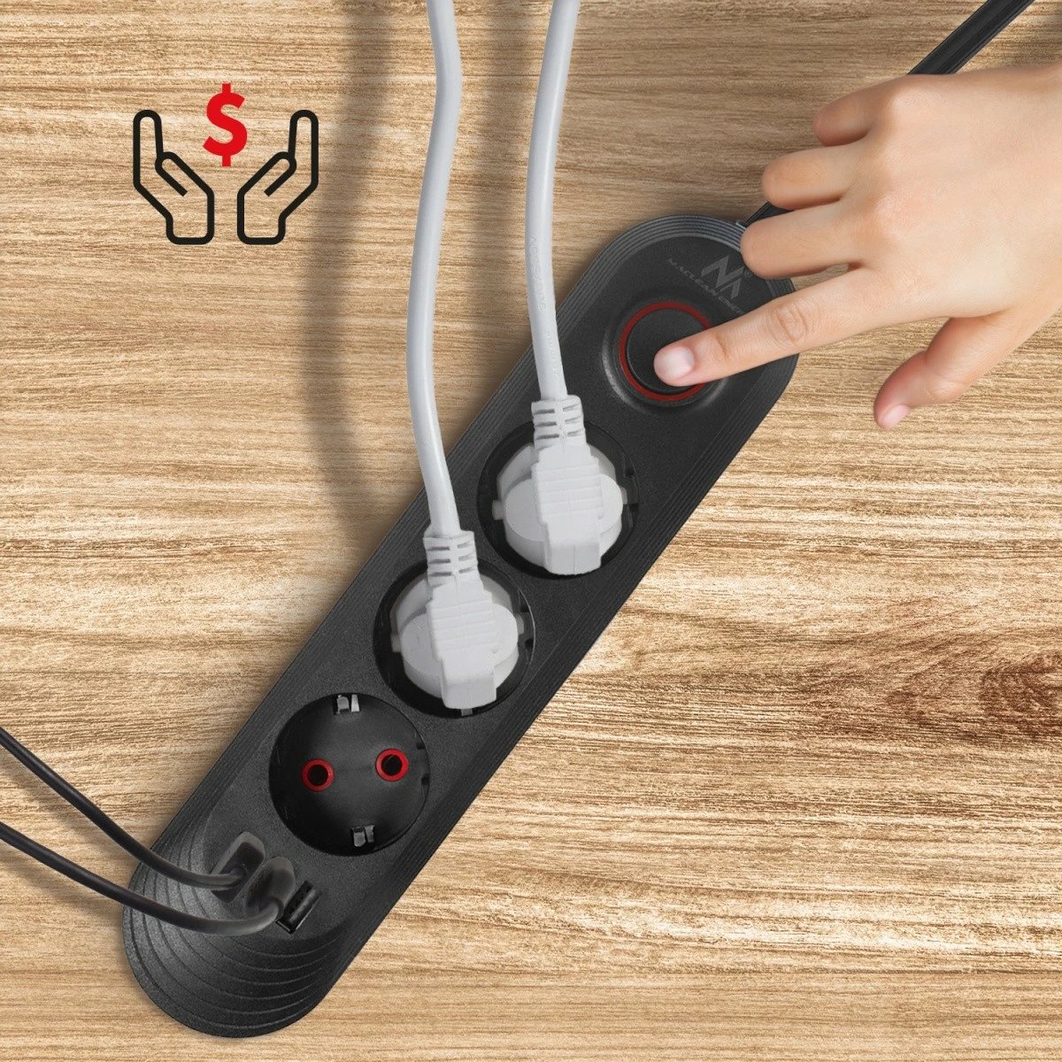 Zgjatues elektrik, Maclean MCE394 B, 3x Schuko + 3x USB, kabllo 1.5 m, 2500W 2.1A, 110-240V, i zi