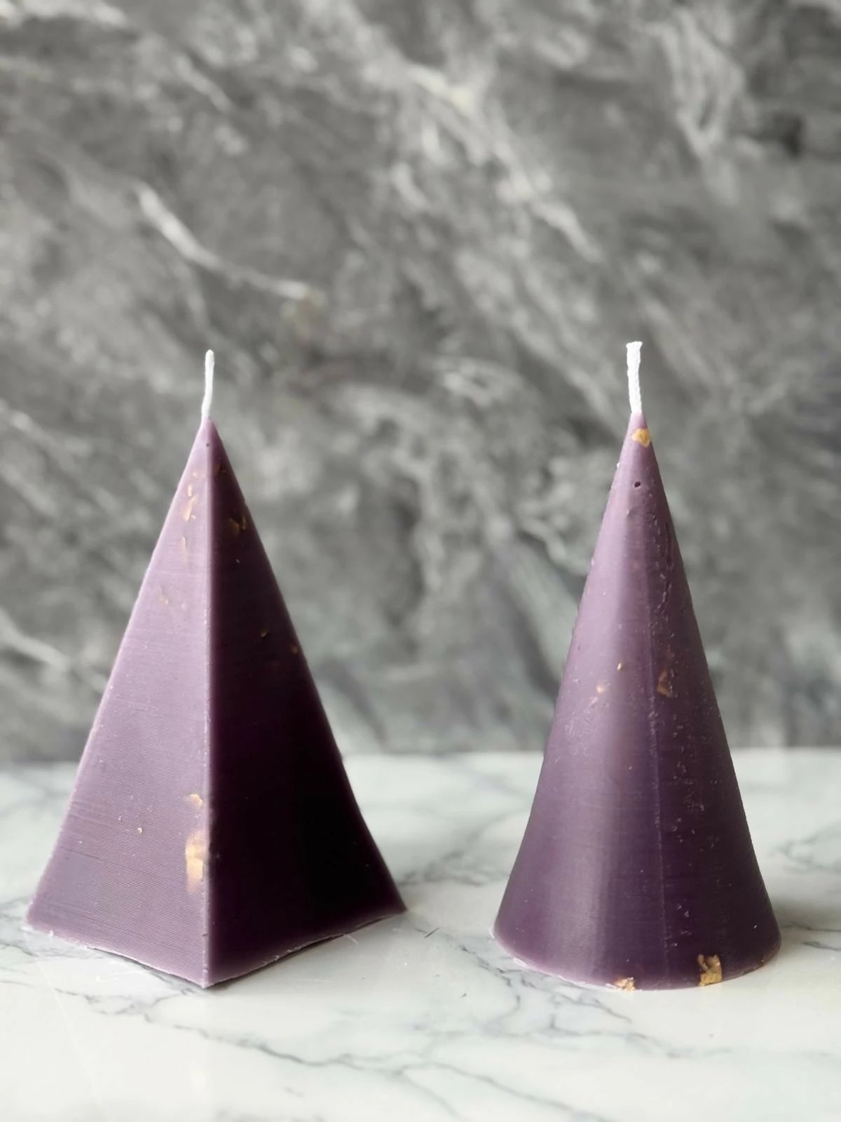 Set qirinjësh (2 copë), ngjyrë vjollcë, Glamour Candle 17M, Evila Originals