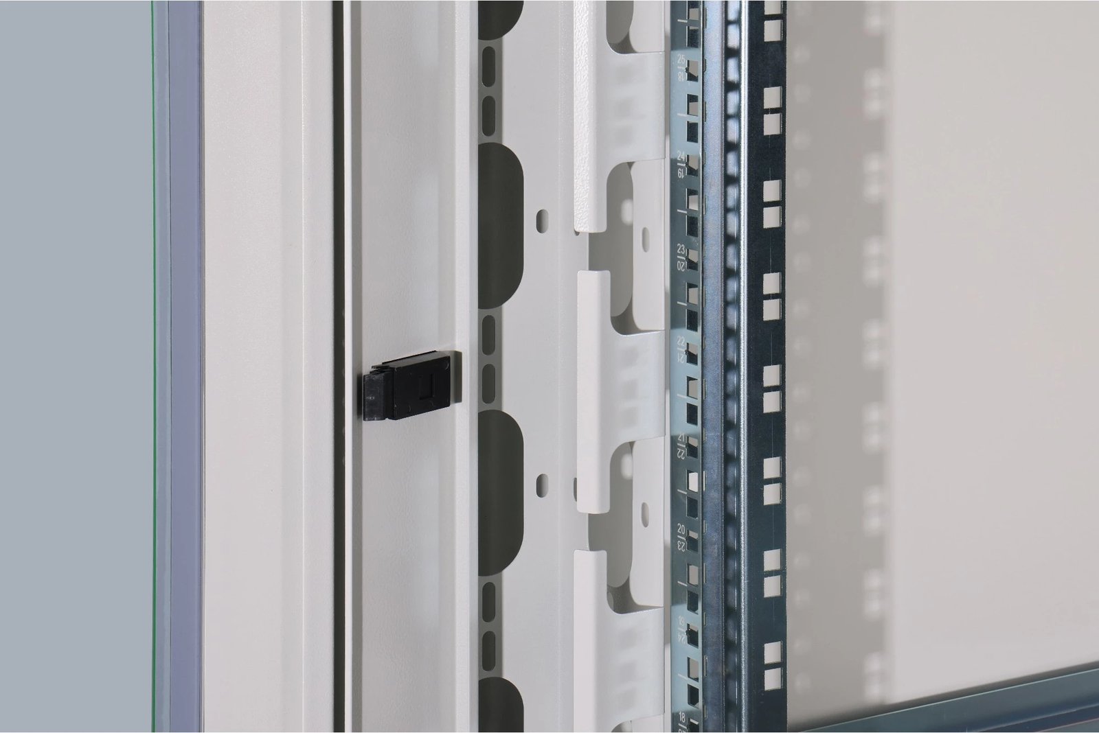 Kasë rrjeti Digitus Unique 42HE, 2053x800x1000mm, gri