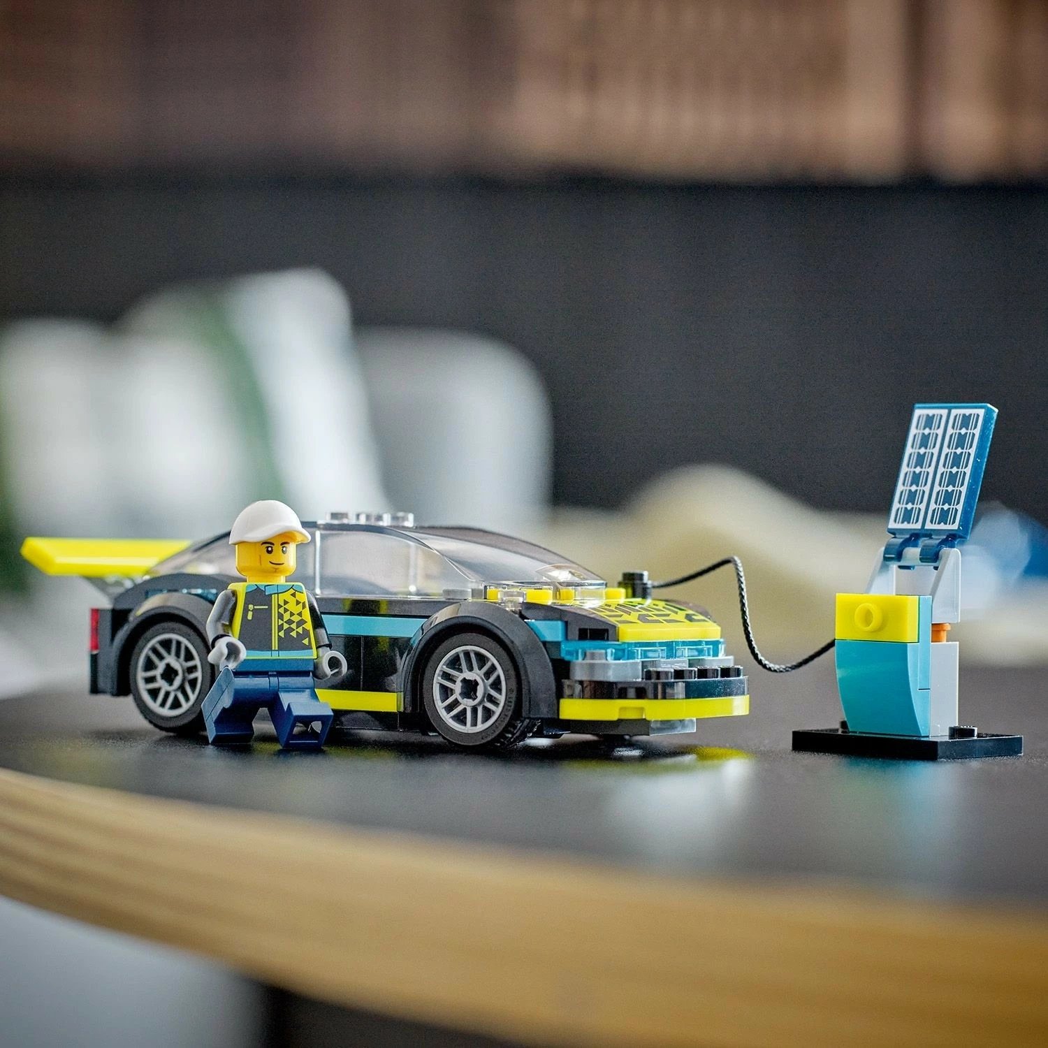 Set lodrash ndërtimi LEGO City Electric Sports Car, 95 pjesë