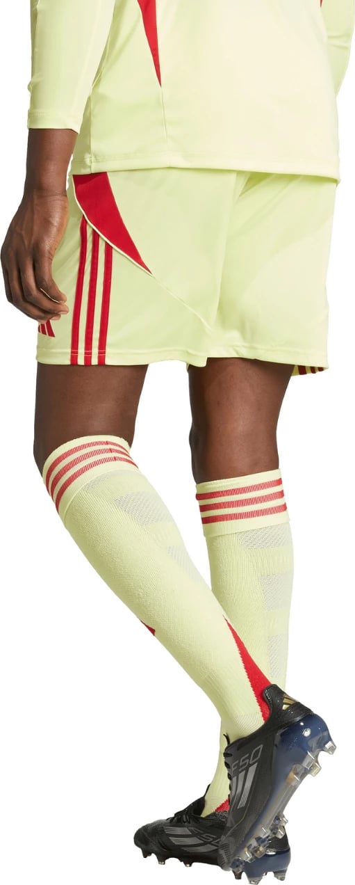 Shorce për meshkuj adidas, të verdha