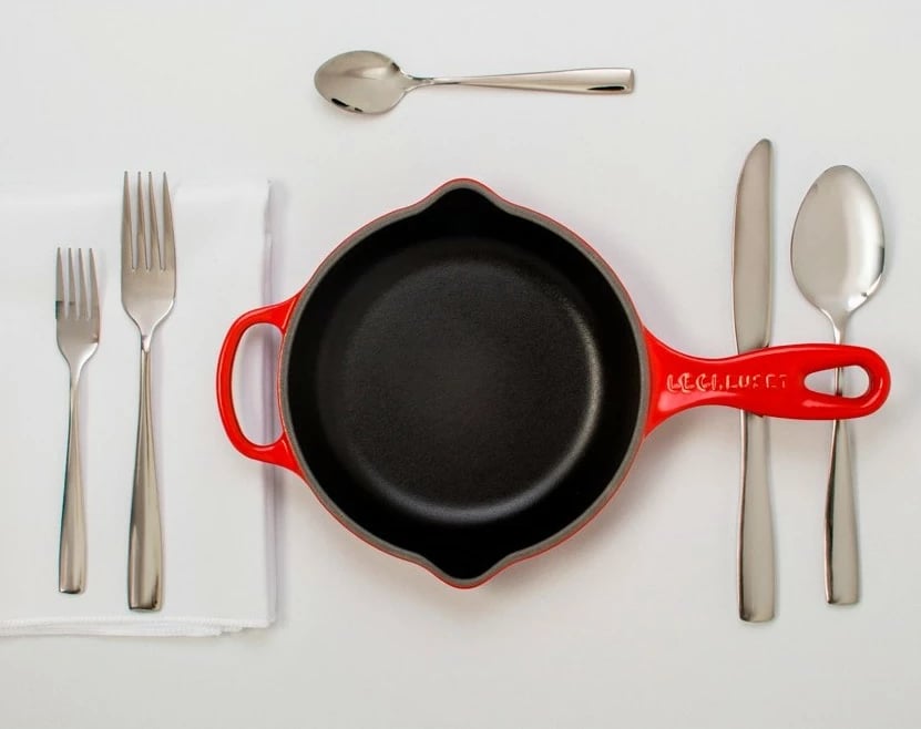 Tigan i rrumbullakët Le Creuset 20182230900422, gize, smalt, 26.9cm, i zi/kuq