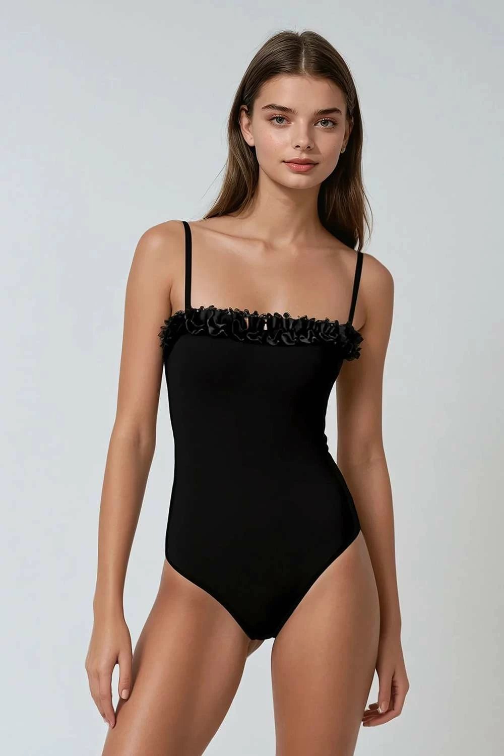 Rroba banje një pjesë, Jumeon, Falbel, e zezë