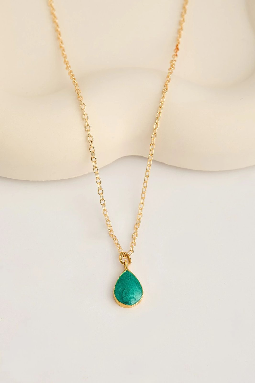 Varëse metalike, ngjyrë ari, Elika, CHRM15015