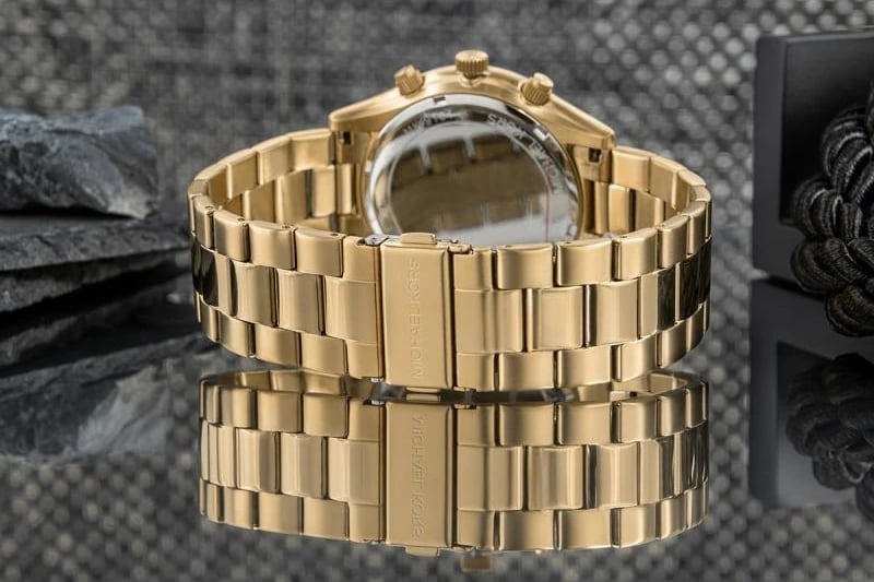 Orë dore me portofol Michael Kors për meshkuj, e artë