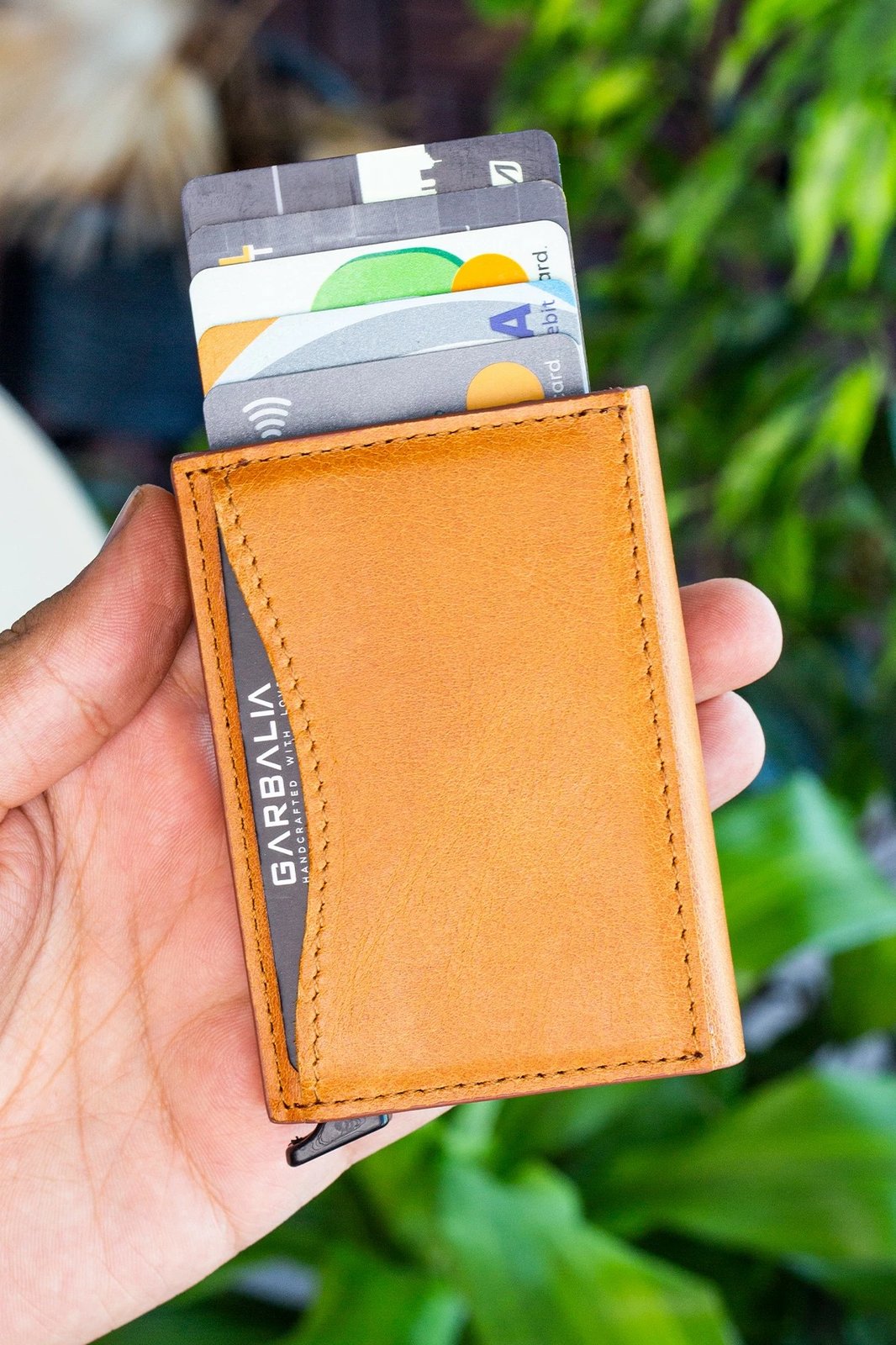 Mbajtës kartelash Zoozie Bags, lëkurë ngjyrë mustard