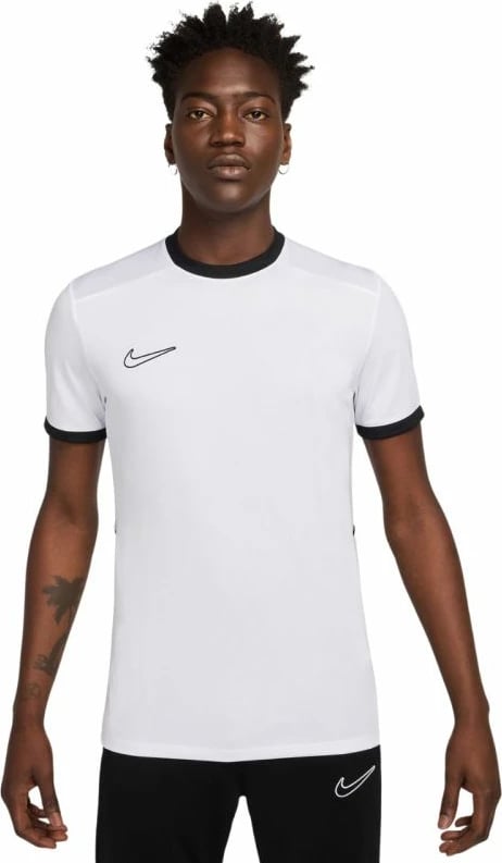 Maicë për meshkuj Nike, e bardhë