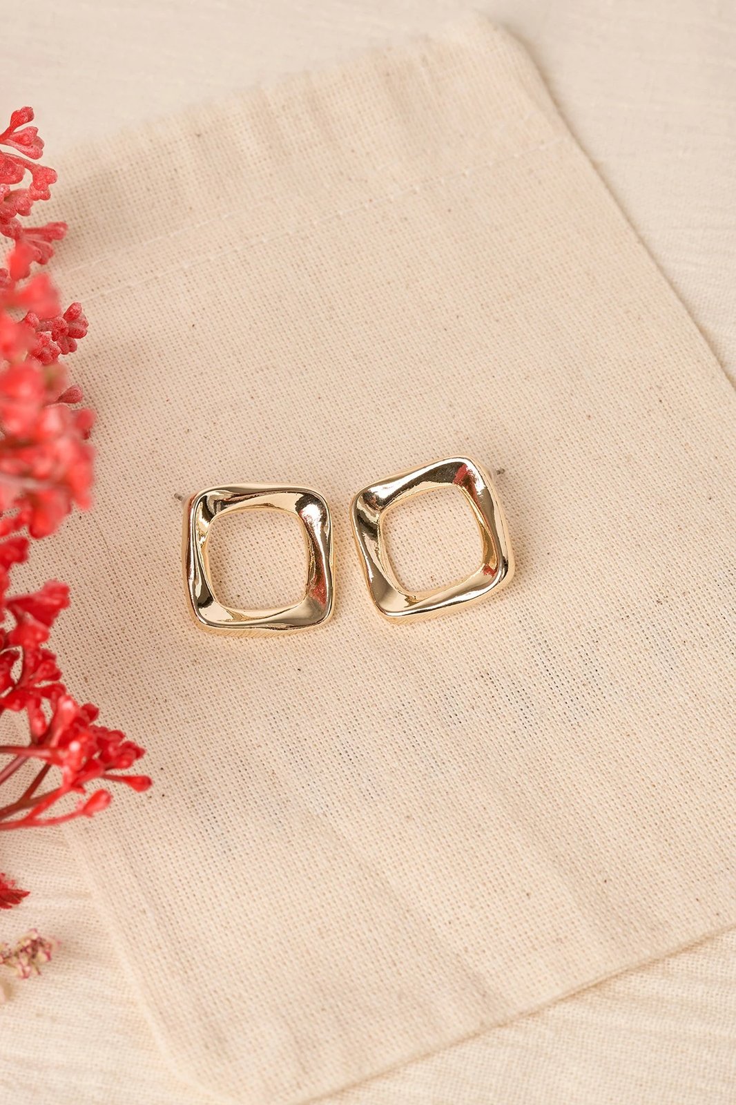 Vathë metalik ngjyrë ari Elika, ELKGC68323