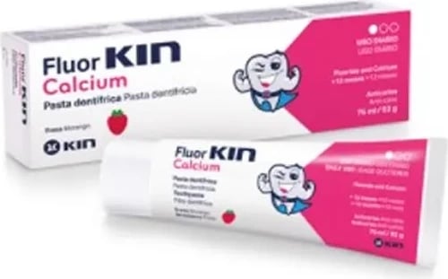 Pasta dhëmbësh për fëmijë KIN Fluorkin Calcium, shije luleshtrydhe, 75ml