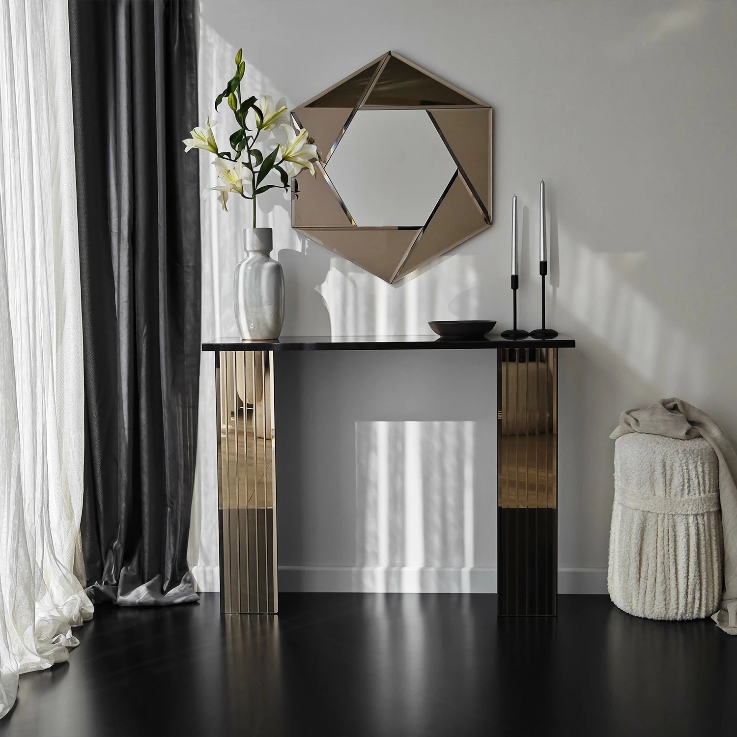 Komodë Hanah Home, 3 sirtarë, ngjyrë bronzi