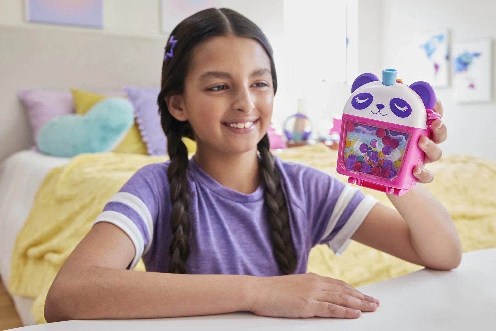 Set lodrash Polly Pocket Bubble Tea Panda Compact me 2 kukulla të vogla dhe panda, shumëngjyrësh