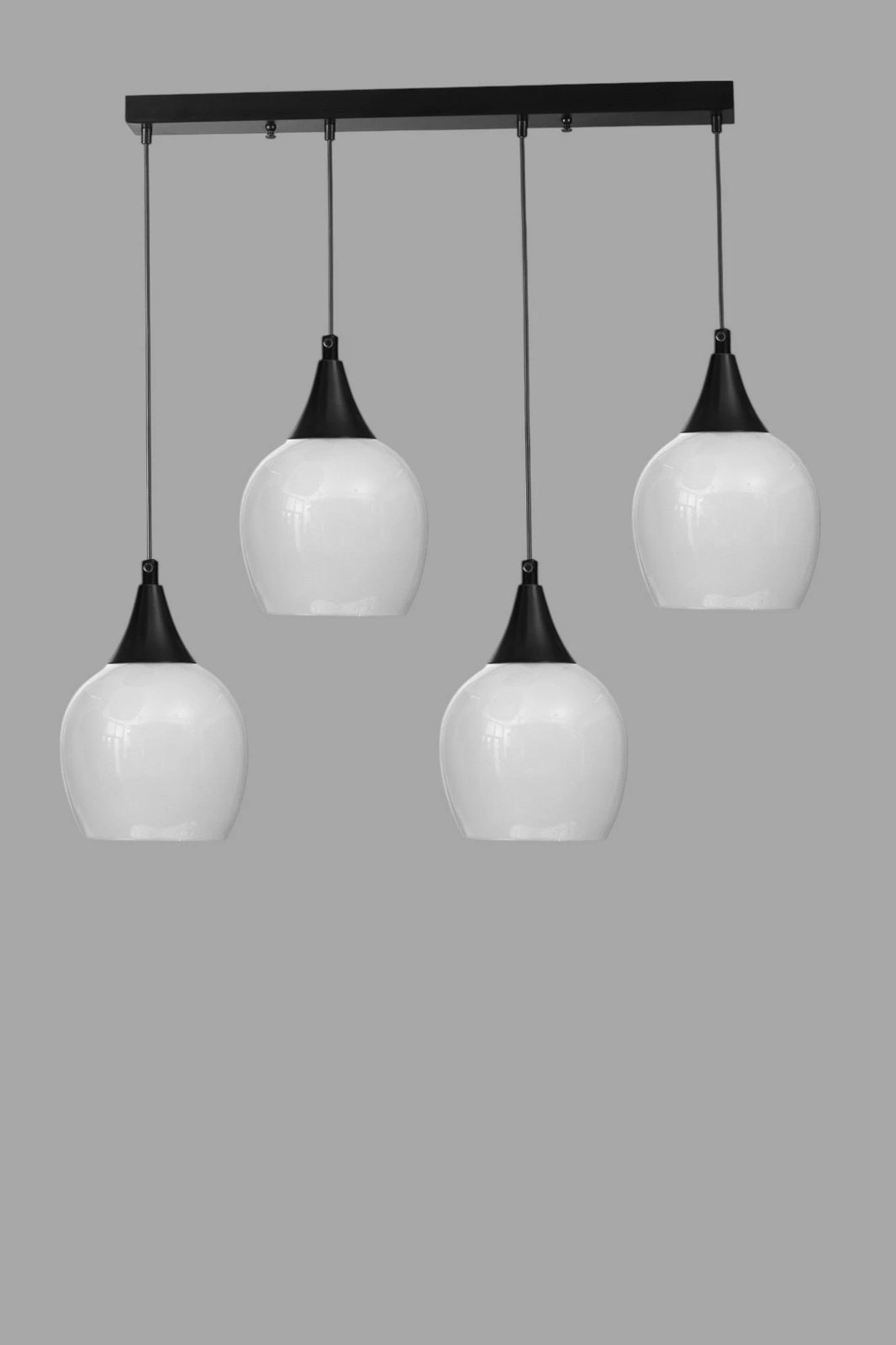 Llambë tavani Opviq, 9065-6, e bardhë dhe e zezë