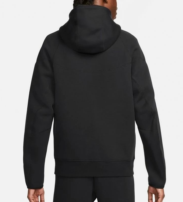 Duks për meshkuj Nike, i zi