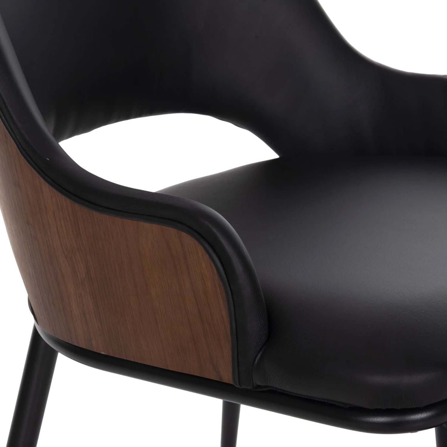 Karrige ngrënieje DELF FH9617.03 PU e zezë-këmbë metali të zeza-shpinë druri në ngjyrë arre 48x55x76Hcm., set prej 2 copë